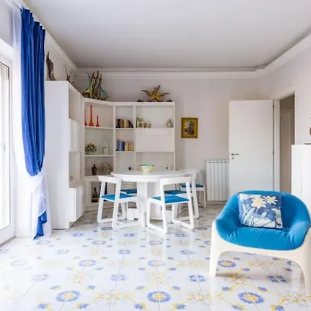 Seaview Short Lets Apartmán