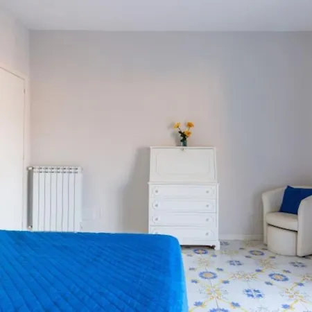 Seaview Short Lets Apartamento *